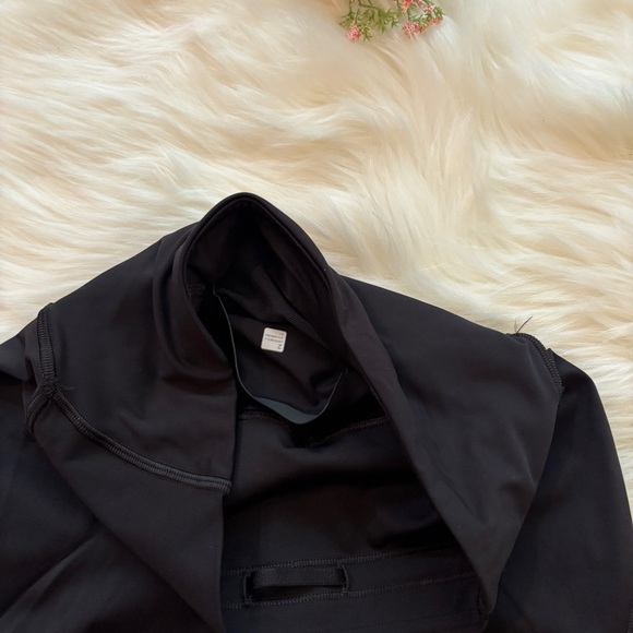 Lululemon Base Pace High Rise Black Leggings - Picture 4 of 6